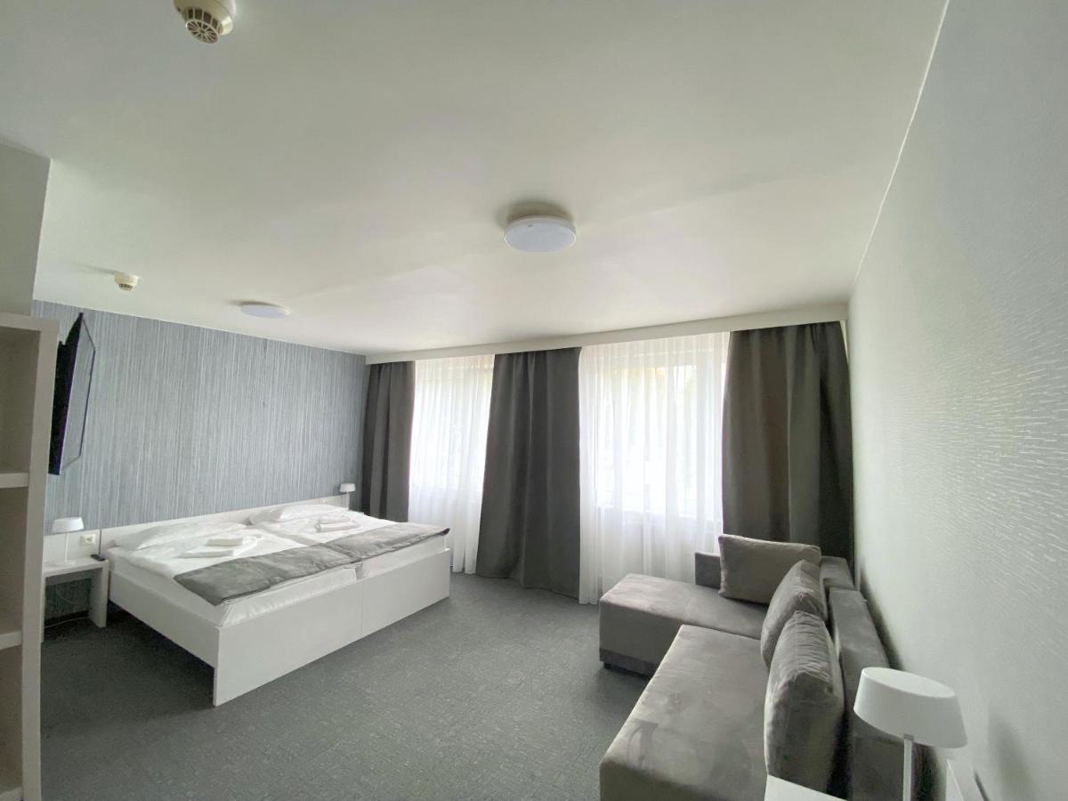 שצ'צ'ין Jantar Resort מראה חיצוני תמונה